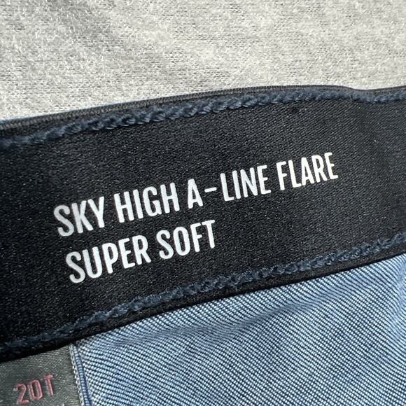 Torrid Sky High Line Flare Super Soft Jean Blue Womens Size 20T - Picture 11 of 16